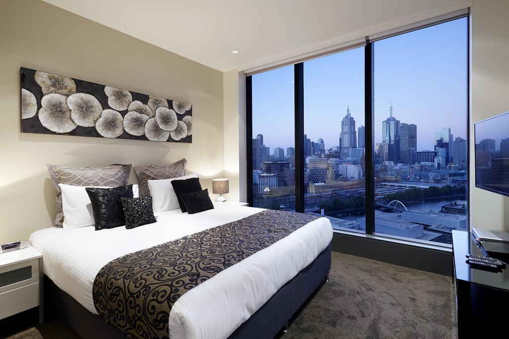 Melbourne Luxury Collection Apartment Exterior photo